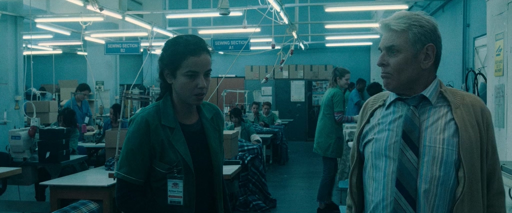 No One Gets Out Alive.2021.DUB.Netflix.WEB-DLRip-AVC.[-=wolf1245.MediaBit=-].mkv_20210930_194835.741.jpg