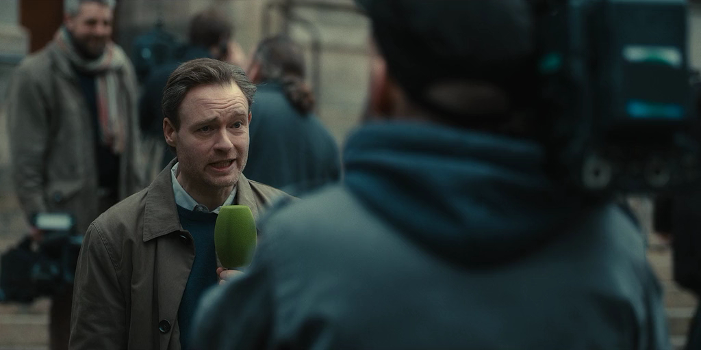 The.Chestnut.Man.S01E01.mkv_20210930_221333.548.png