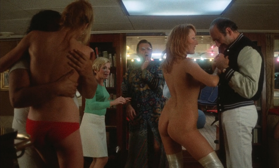 Sex-shop.1972.BDRip-AVC.ExKinoRay.mkv_snapshot_01.20.33.162.png
