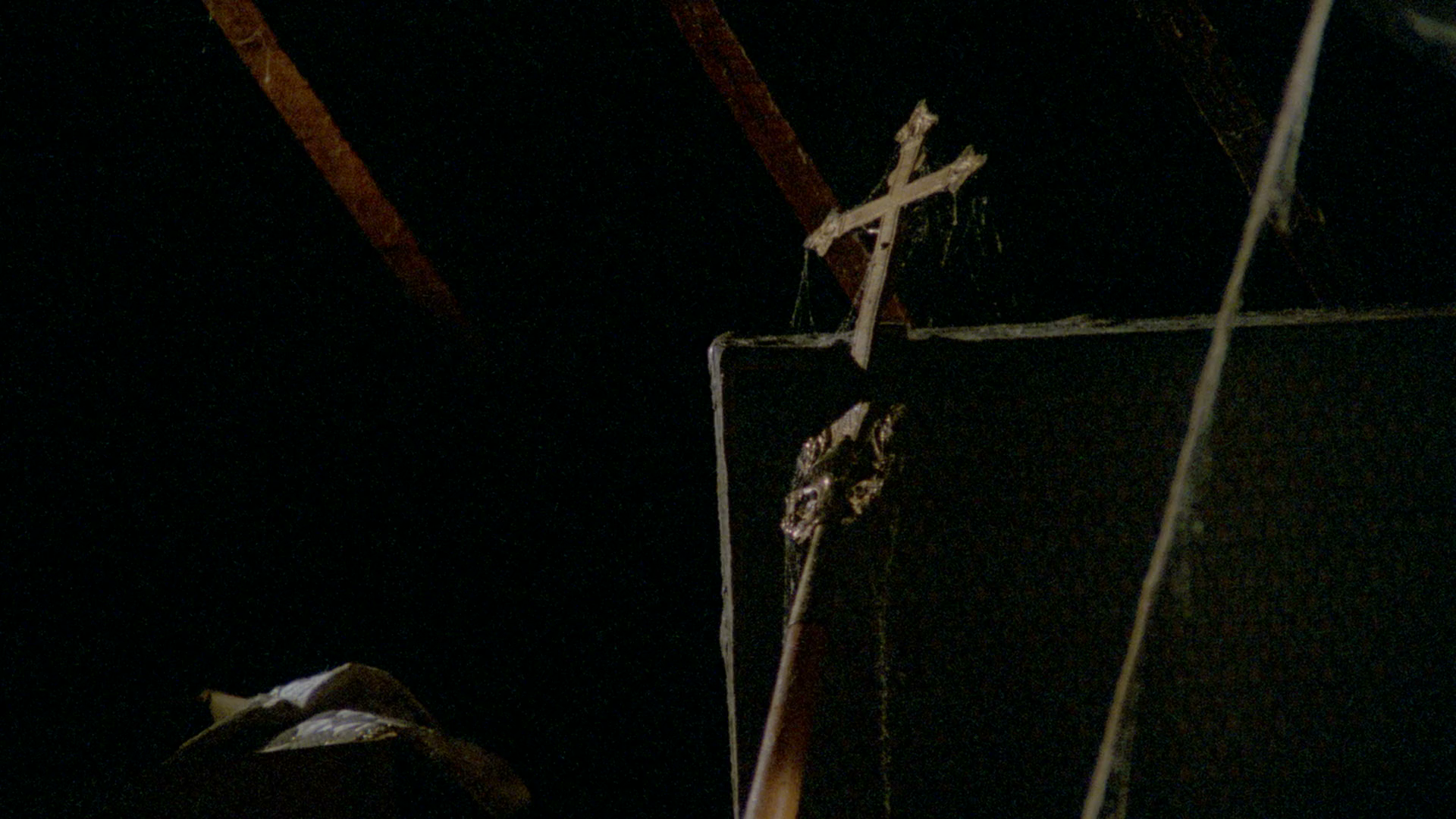 Frightmare.1983.88.Films.BDRemux.1080p[(050334)12-33-54].PNG