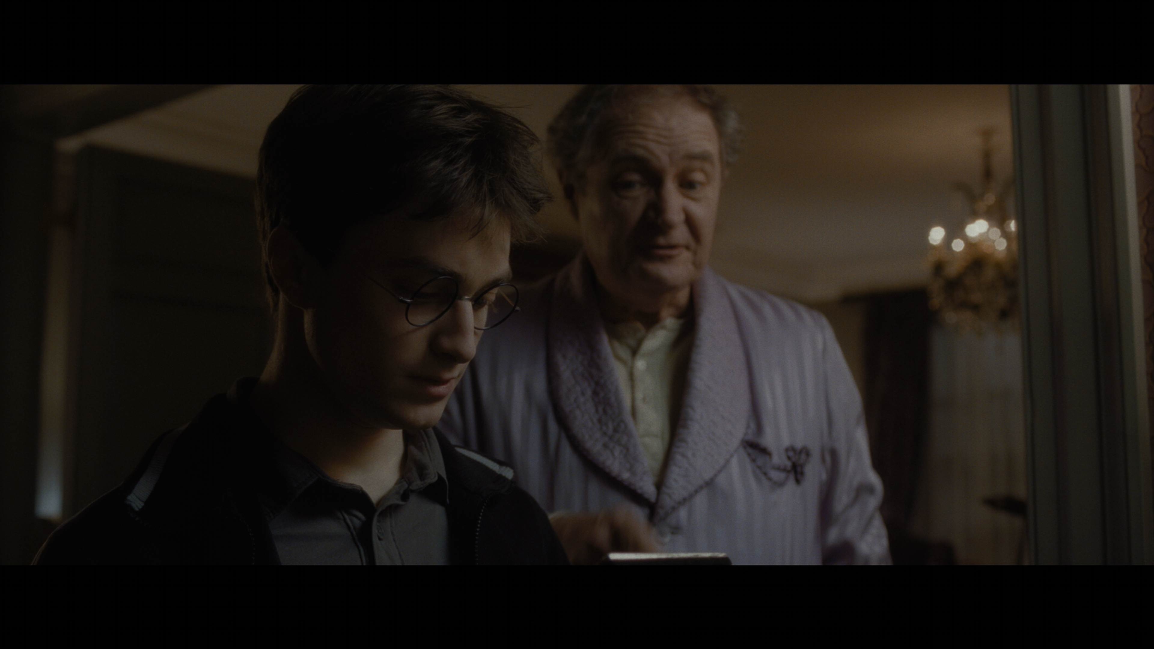 Harry.Potter.and.the.Half-Blood.Prince.2009.2160p.UHD.BDRemux.DTSX.7.1.P8.HYBRID.DoVi-DVT.mkv_001022.160.png