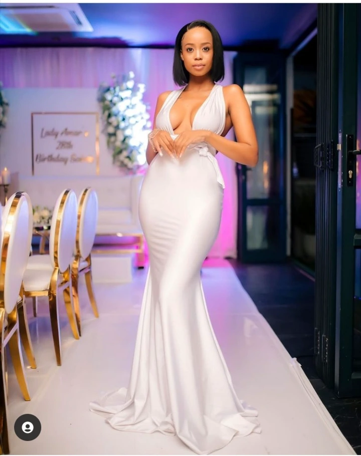 &ffcc66;See Four Photos Of Duma Ntando In Dresses That Will Leave You ...