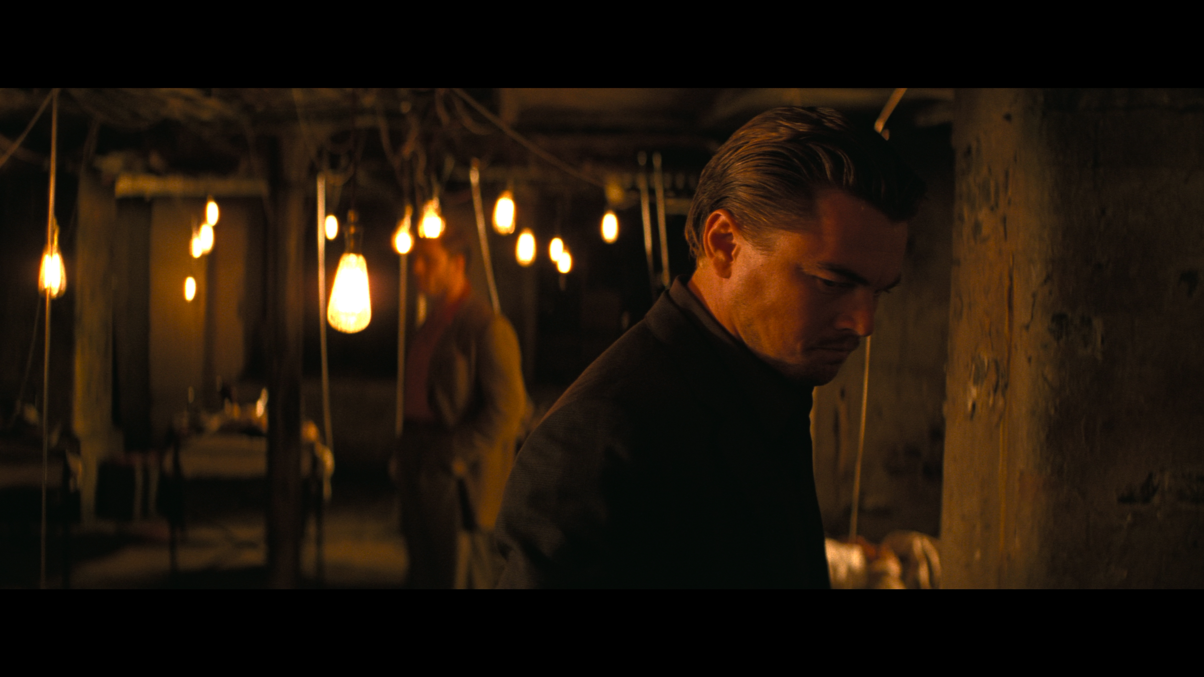 Inception.2010.2160p.UHD.BDRemux.DTS-HD.MA.5.1.HYBRID.DoVi.P8.by.DVT.mkv_20220315_122900.987.png