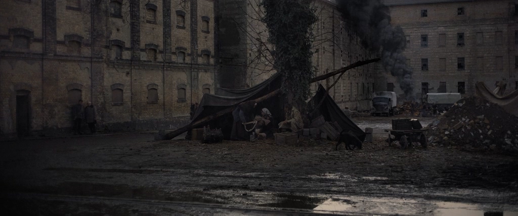 Term?szetes f?ny - Natural Light.2021.MVO.KHD.x264.WEB-DLRip-AVC.[wolf1245.ExKinoRay].mkv_20220402_194737.114.jpg