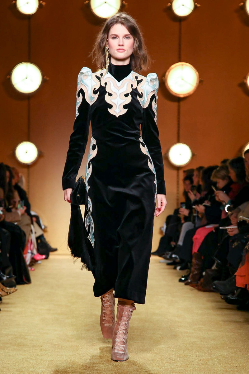 Zimmermann-RTW-FW20-New-York-3411-1581338716.jpg