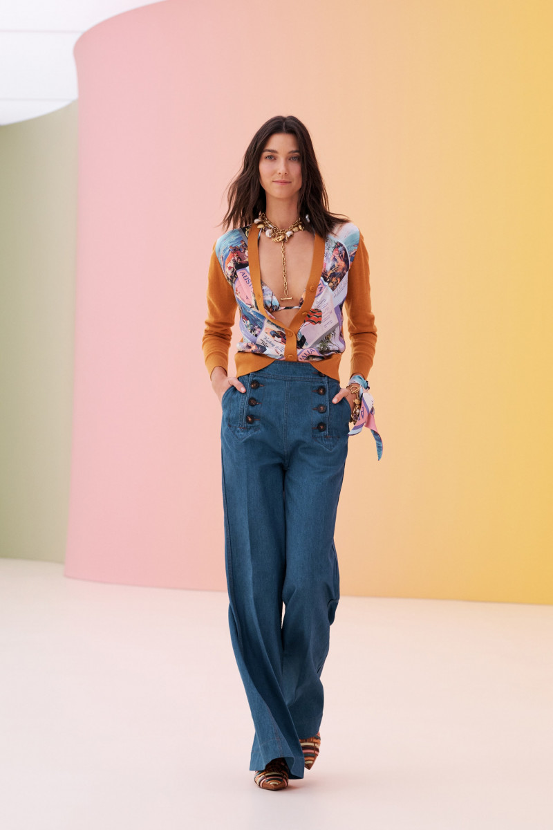 00022-Zimmermann-Resort-2022-credit-brand.jpg