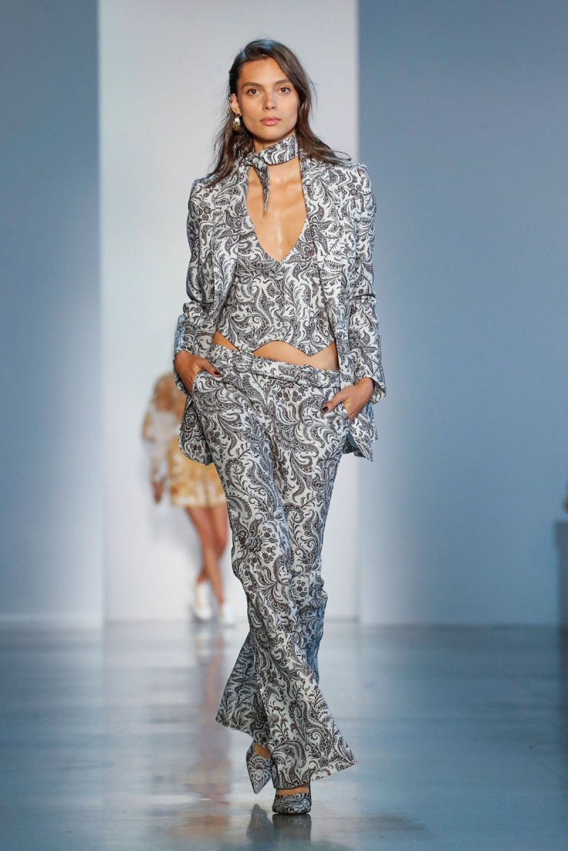 Zimmermann-Collection-RTW-SS19-New-York-0871-1536597050.jpg