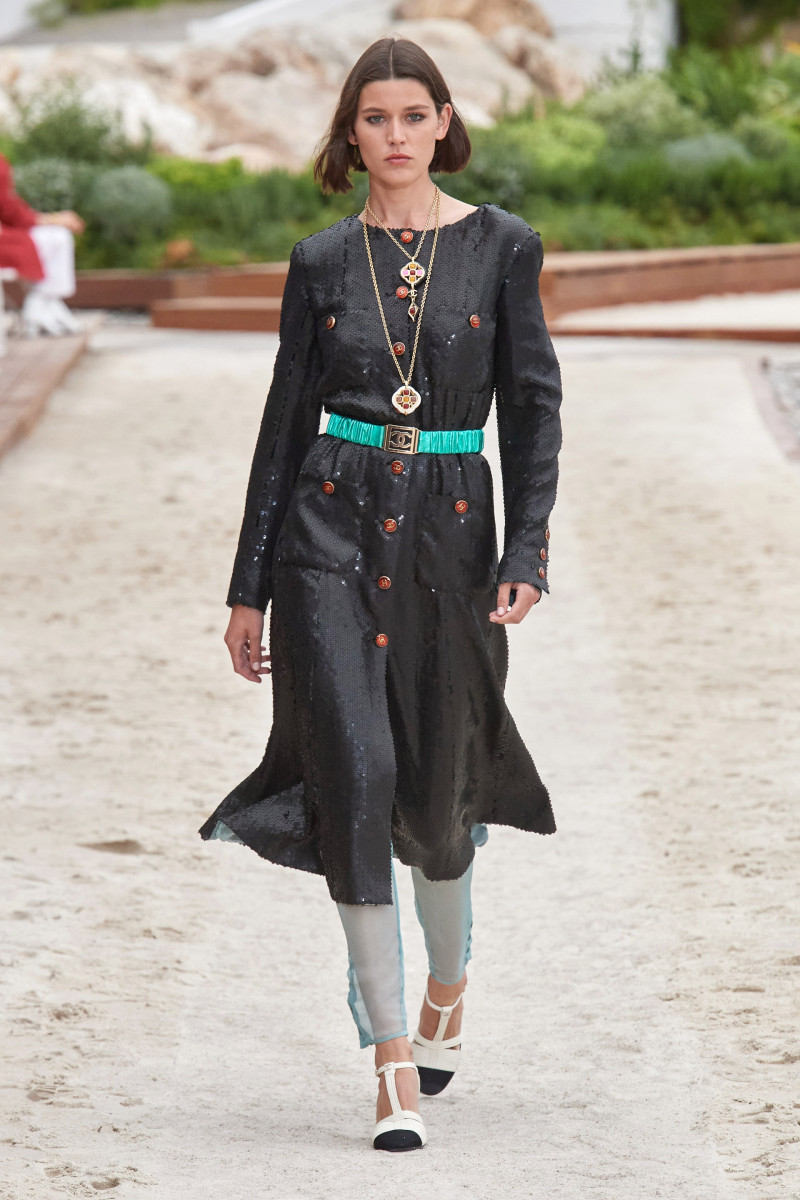 00067-chanel-resort-2023-monaco-credit-gorunway.jpg