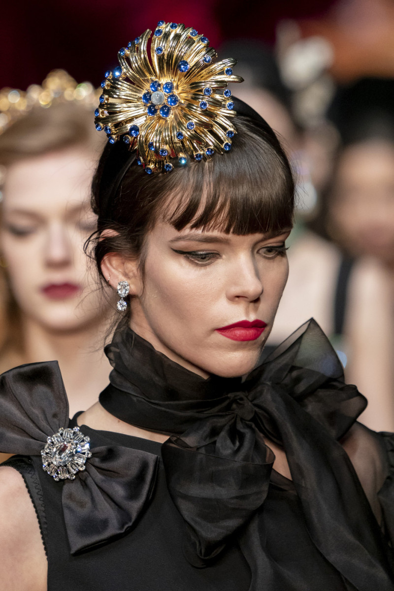 Dolce+Gabbana+Fall+2019+Details+3YAzu79Pq0Qx.jpg
