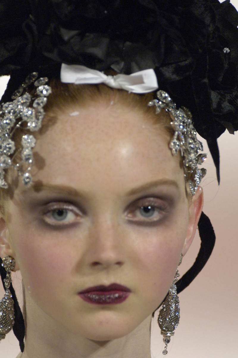 00840h-christian-lacroix-fall-2005-couture-details-lily-cole.jpg