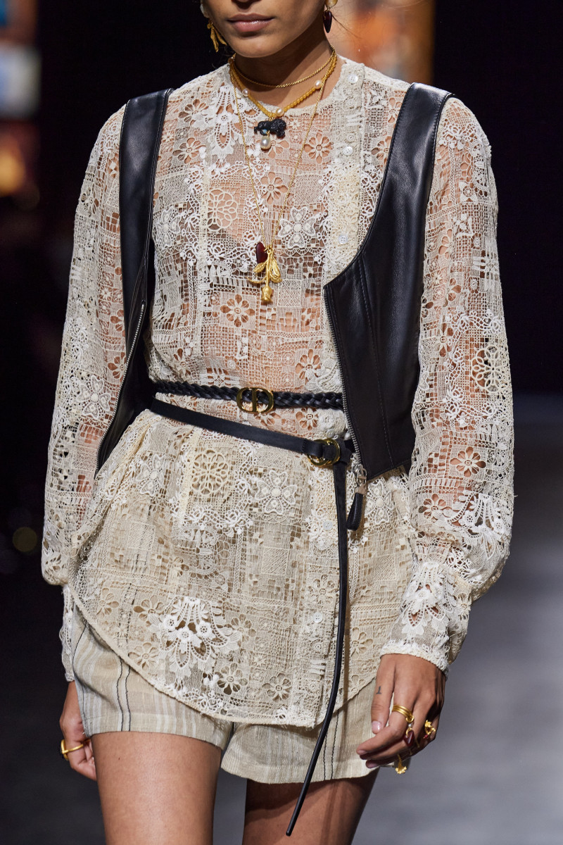 00072-Dior-RTW-Spring-2021-detail-credit-GO-RUNWAY.jpg