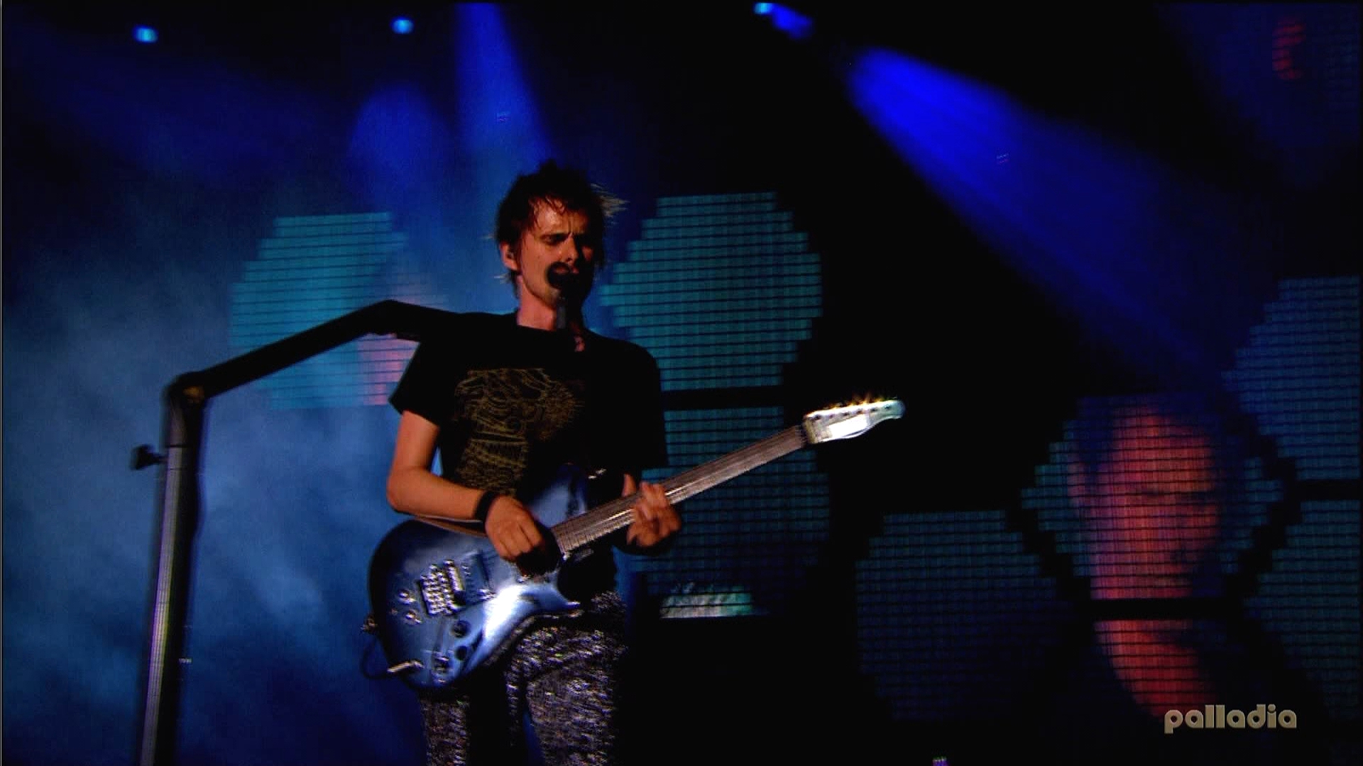 MUSE - Rock Am Ring 2010 (MTV World Stage) - PLDHD [1080i].ts_20220722_170722.049.png