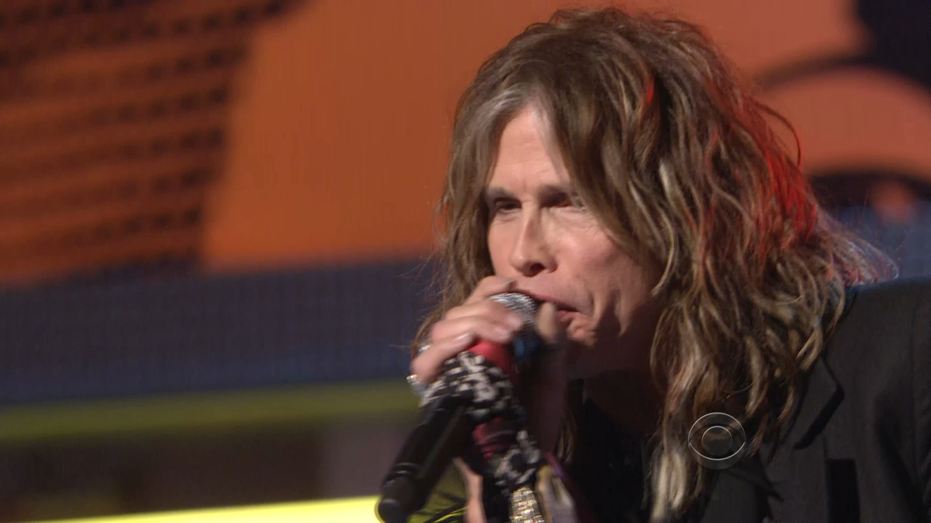 Steven Tyler - 33rd Annual Kennedy Center Honors 2010 35MBit 1080i HDTV MPEG2 CtrlHD.ts_20220723_164848.662.png