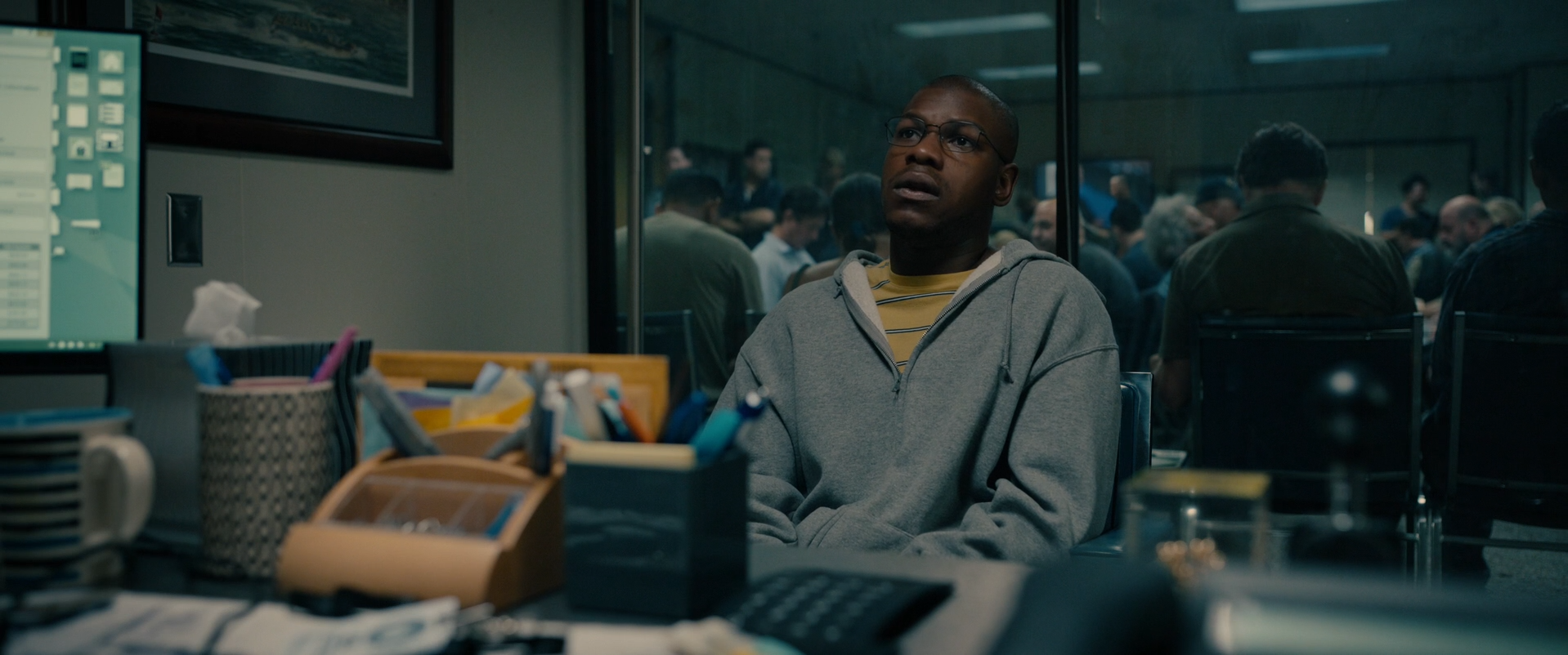 Breaking.2022.1080p.WEB-DL.ExKinoRay.mkv_snapshot_00.44.57.424.png