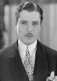 Уорнер Бакстер