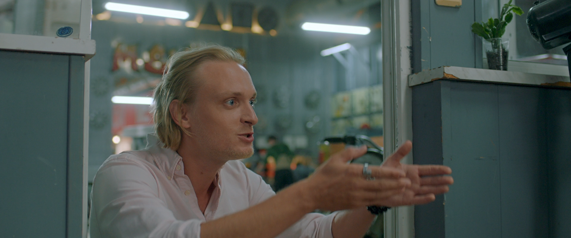 Sania.gazuj.s02.e01.WEB-DL.1080.25Kuzmich.mkv_snapshot_10.18.png