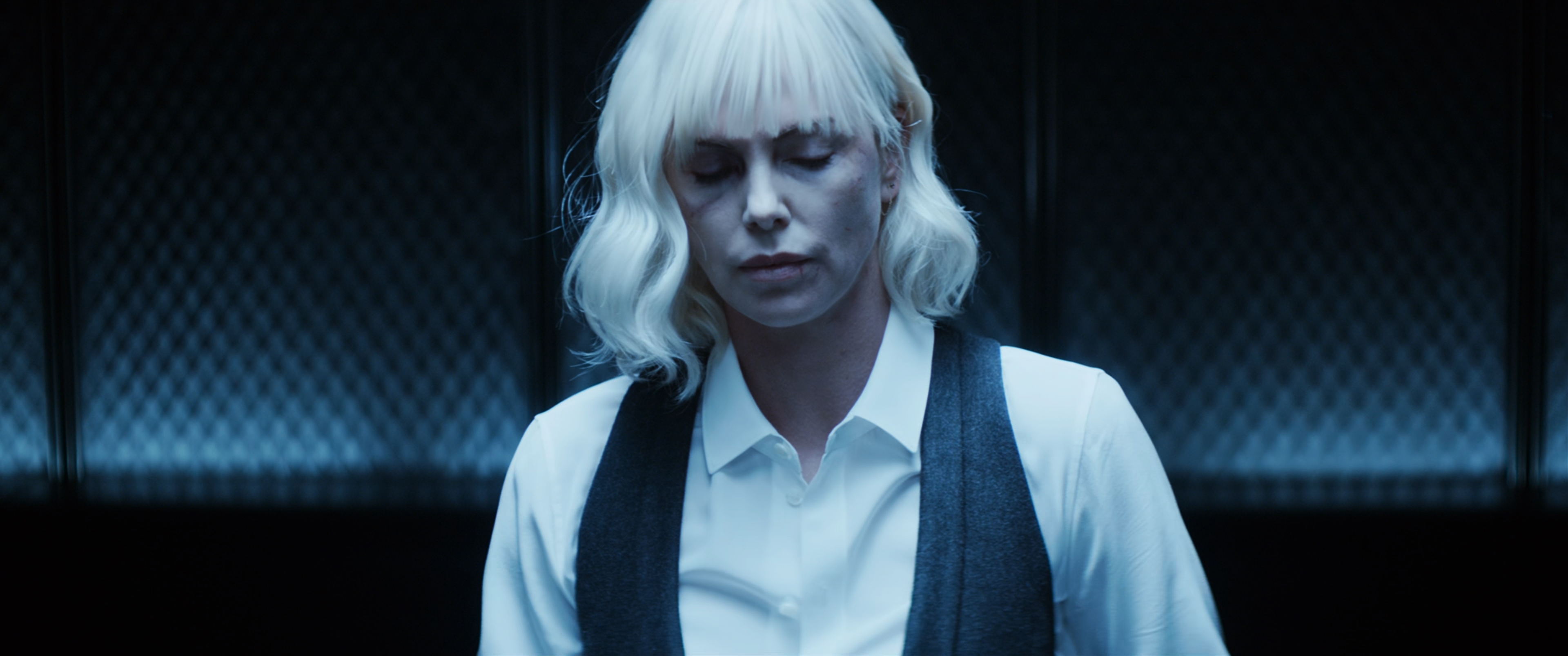 Blonde 2017. Взрывная блондинка МАКЭВОЙ. Взрывная блондинка Фрэнк оушен. Atomic blonde (неоновый, 80-е). Взрывная блондинка Бремович.