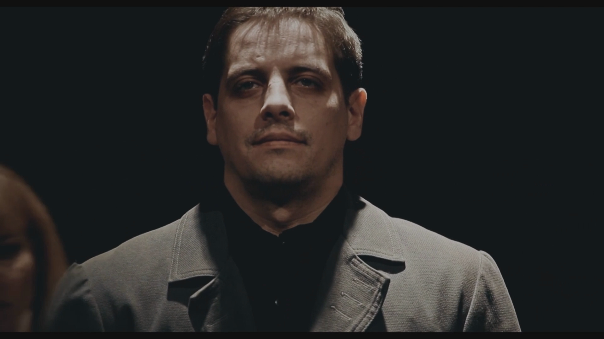 Онегин (театр «Красный факел», реж. Тимофей Кулябин, eng hardsub).mkv_20230216_184806.144.png