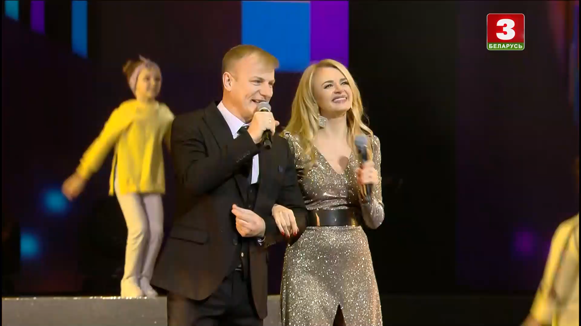 Женский хит. Молодёжный театр эстрады (2023).ts_snapshot_00.07.54.231.png