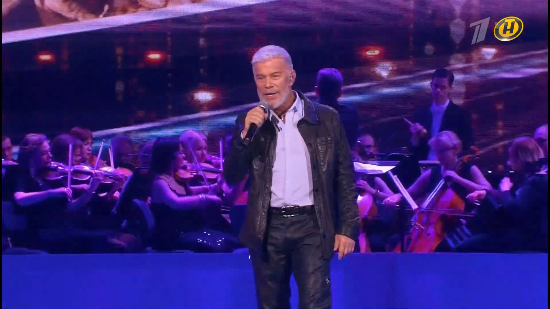 100 лет отечественной гражданской авиации (2023).ts_snapshot_00.40.22.929.png