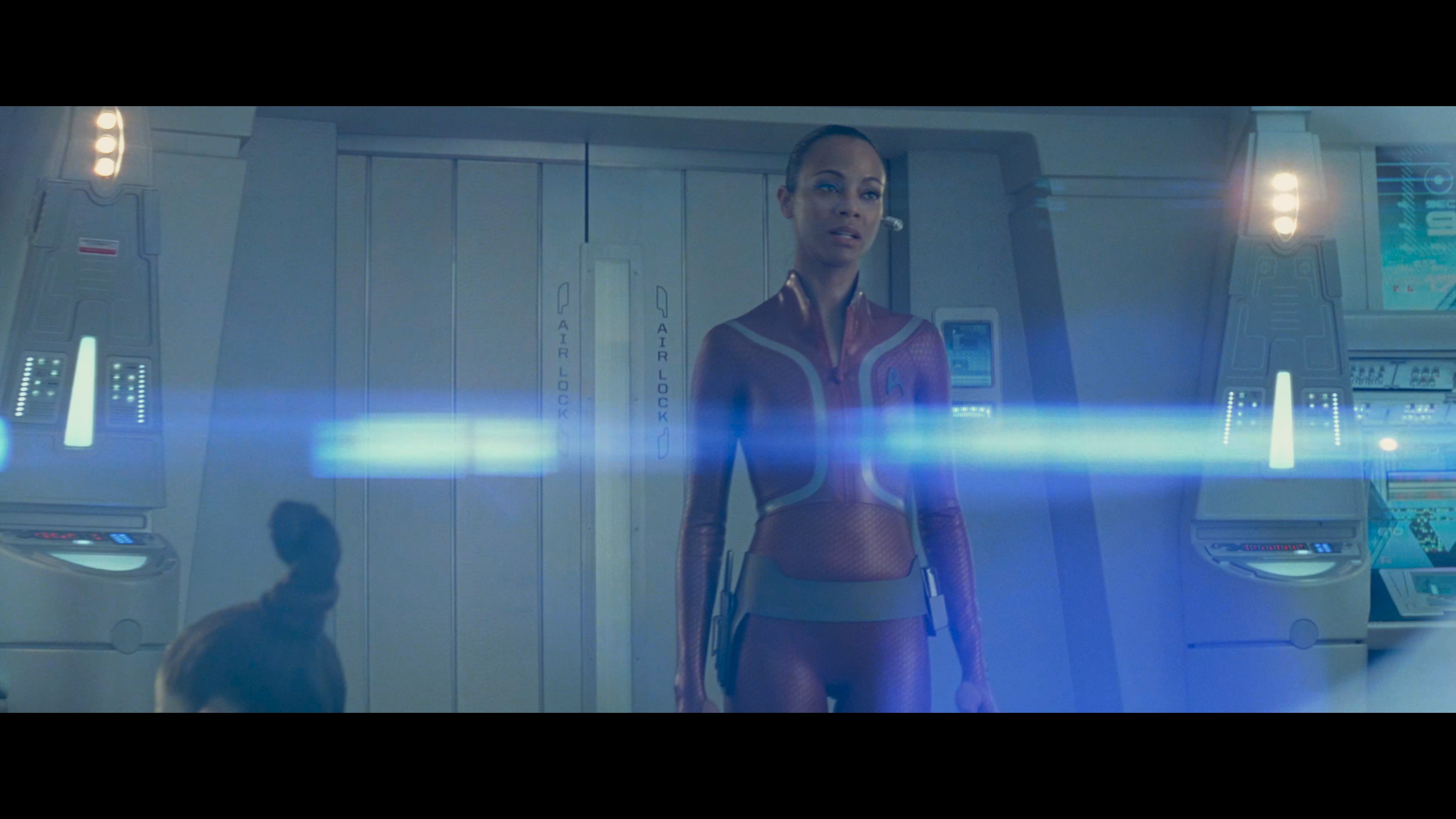 Стартрек - Возмездие (Star Trek - Into Darkness) 2013.mkv_snapshot_00.06.20.380.jpg