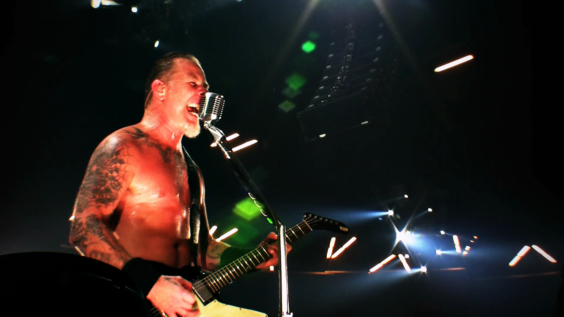 Metallica - Fan Can Six Copenhagen_Rip1080_HDR.mkv_20230313_194904.437.png