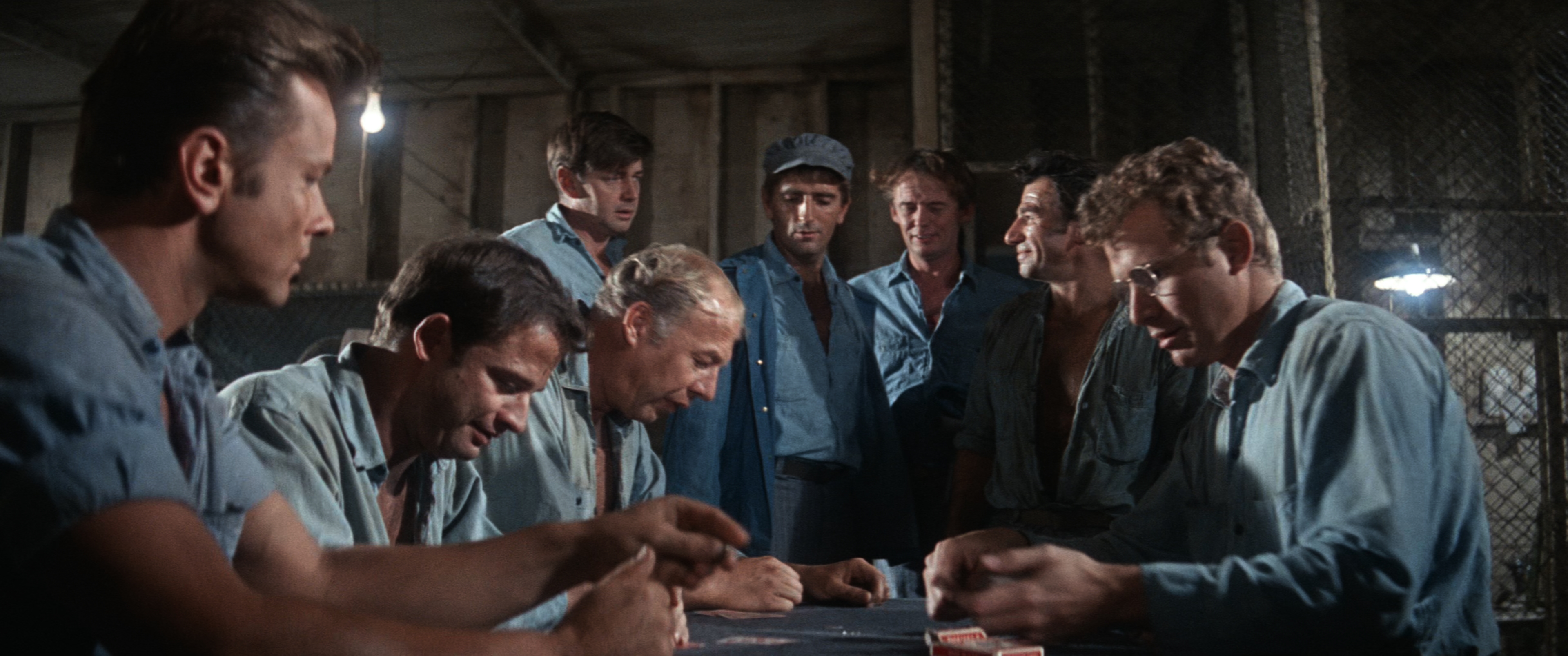 Хладнокровный Люк (Cool Hand Luke) 1967.mkv_snapshot_00.10.00.600.jpg