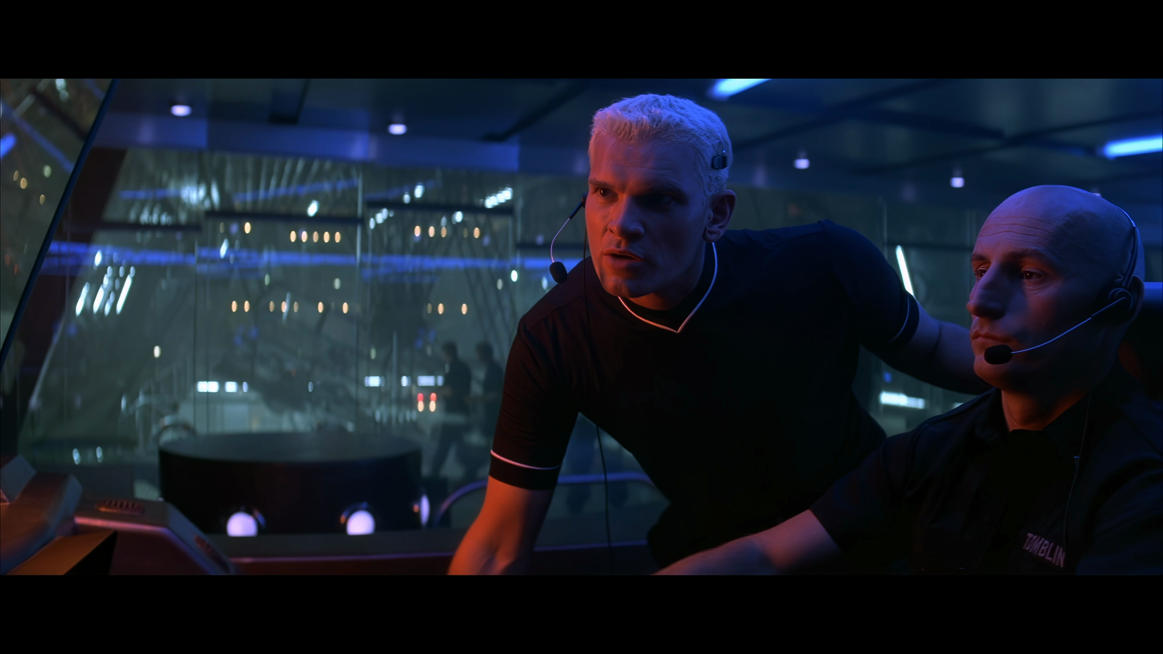 007.1997 Tomorrow Never Dies - Завтра не умрет никогда 4K.mkv_20230609_100953.009.png