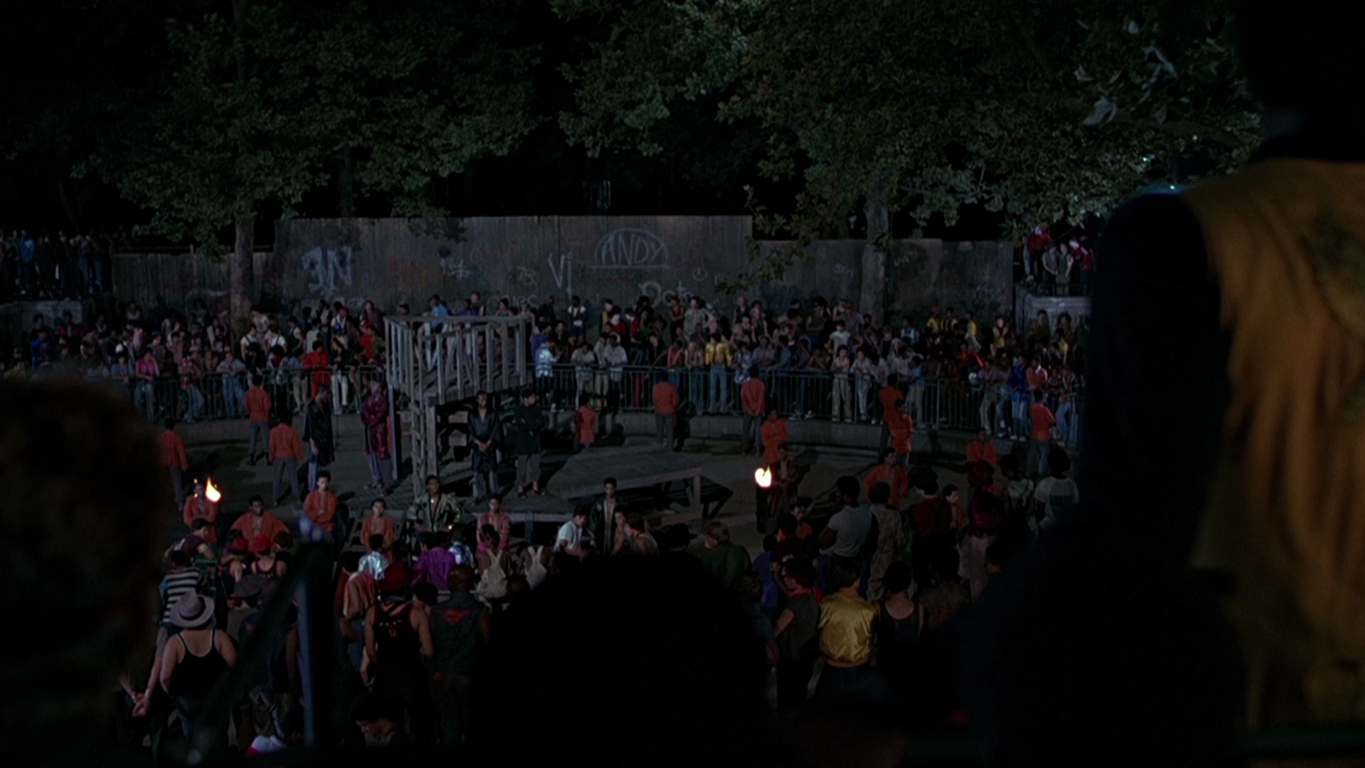 The.Warriors.1979.Imprint.BDRemux.1080p Director's.Cut.mkv_20230611_091353.238.png