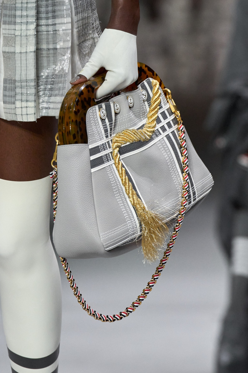 00101-thom-browne-fall-2023-couture-details-credit-gorunway.jpg