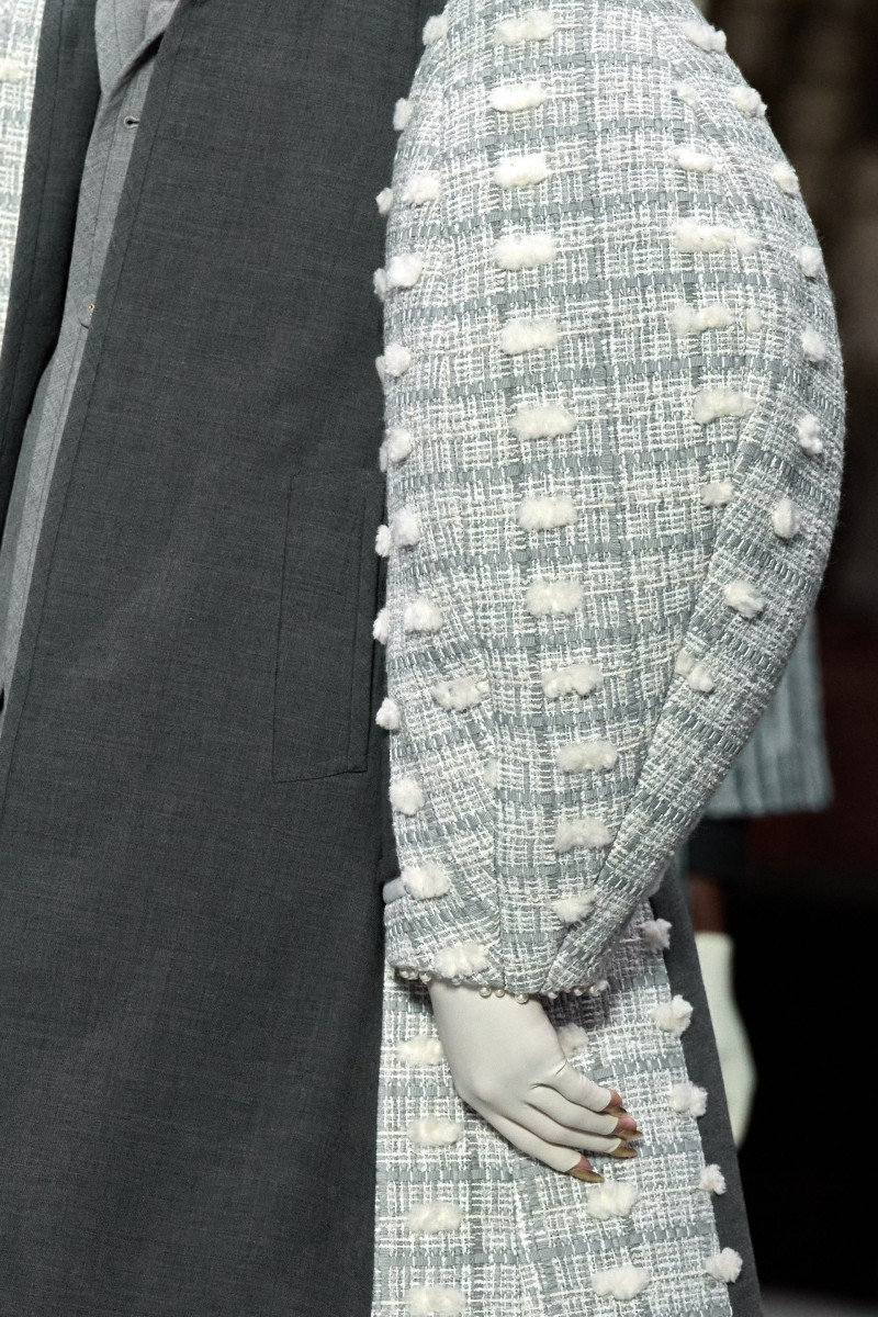 00022-thom-browne-fall-2023-couture-details-credit-gorunway.jpg