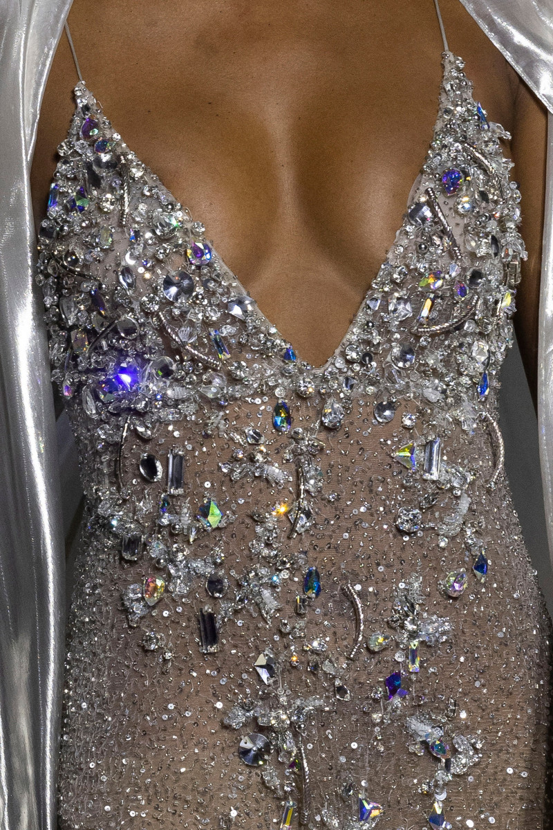 00050-celia-kritharioti-fall-2023-couture-details-credit-brand.jpg
