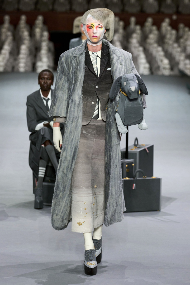 00040-thom-browne-fall-2023-couture-credit-gorunway.jpg