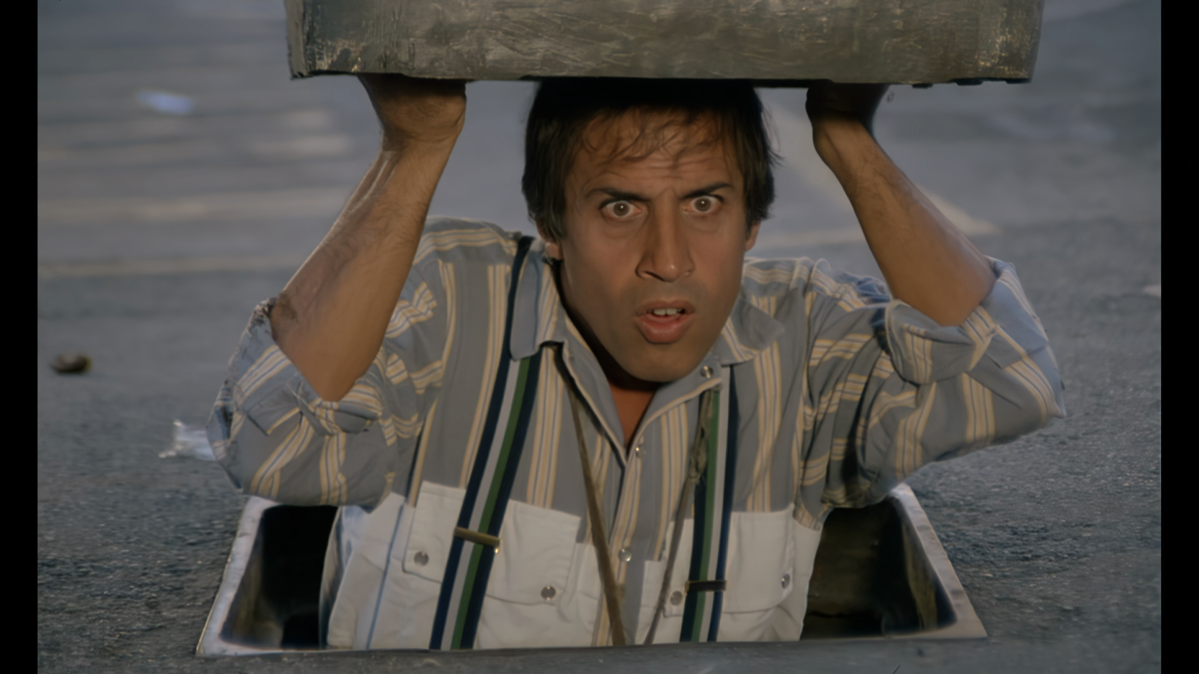 Bingo Bongo - Бинго Бонго 1982 4К.mkv_20230806_093332.302.png