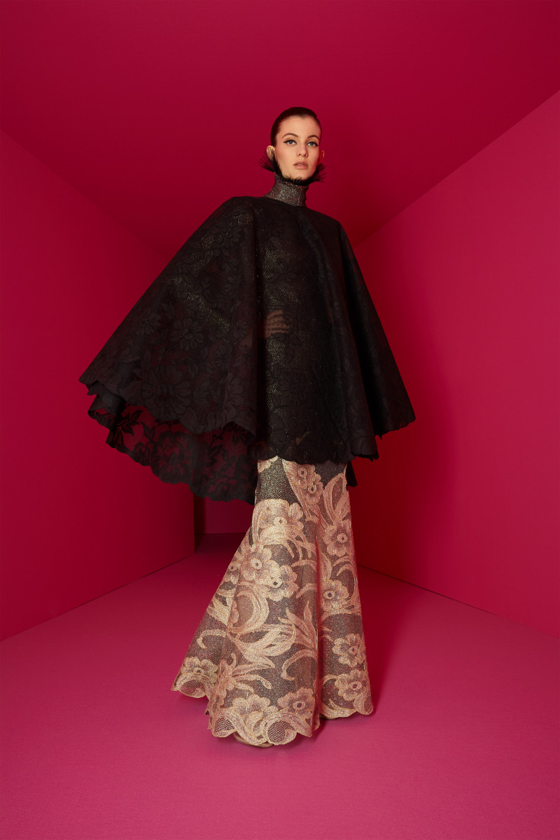 00008-ALEXIS-MABILLE-COUTURE-FALL-20.jpg