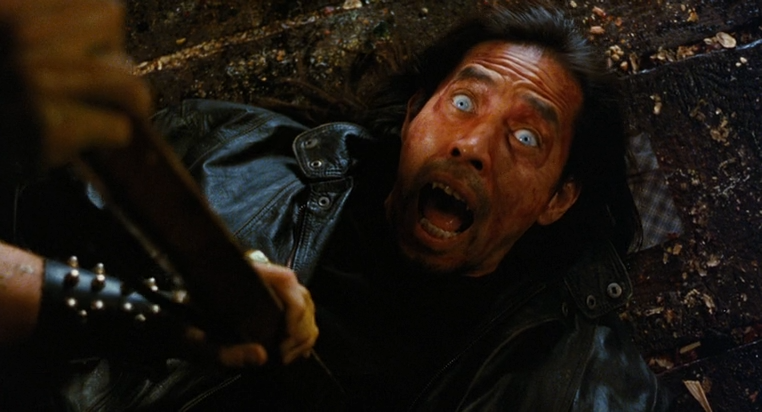 From.Dusk.Till.Dawn.1996.HDRip-AVC.ExKinoRay.mkv_snapshot_01.14.50.049.png