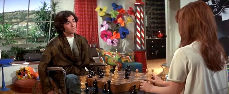  За Долиной кукол /Beyond the Valley of the Dolls / 1970 (1:24:22 / 1:49:06)