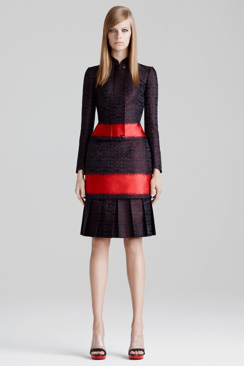McQueen_002_1366.1366x2048.JPG