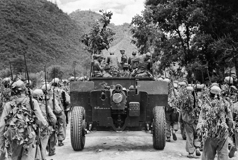 1951?4??????????????????????????????????????.jpg