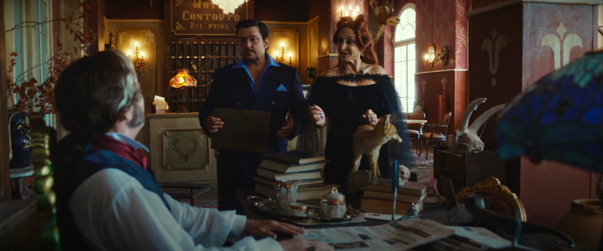 Un matrimonio mostruoso 2023 WEB-DL 1080p.mkv_snapshot_00.49.27.png