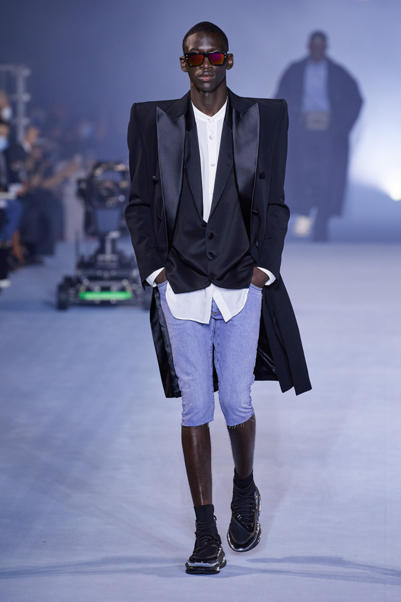 00050-Balmain-RTW-Spring-21.jpg