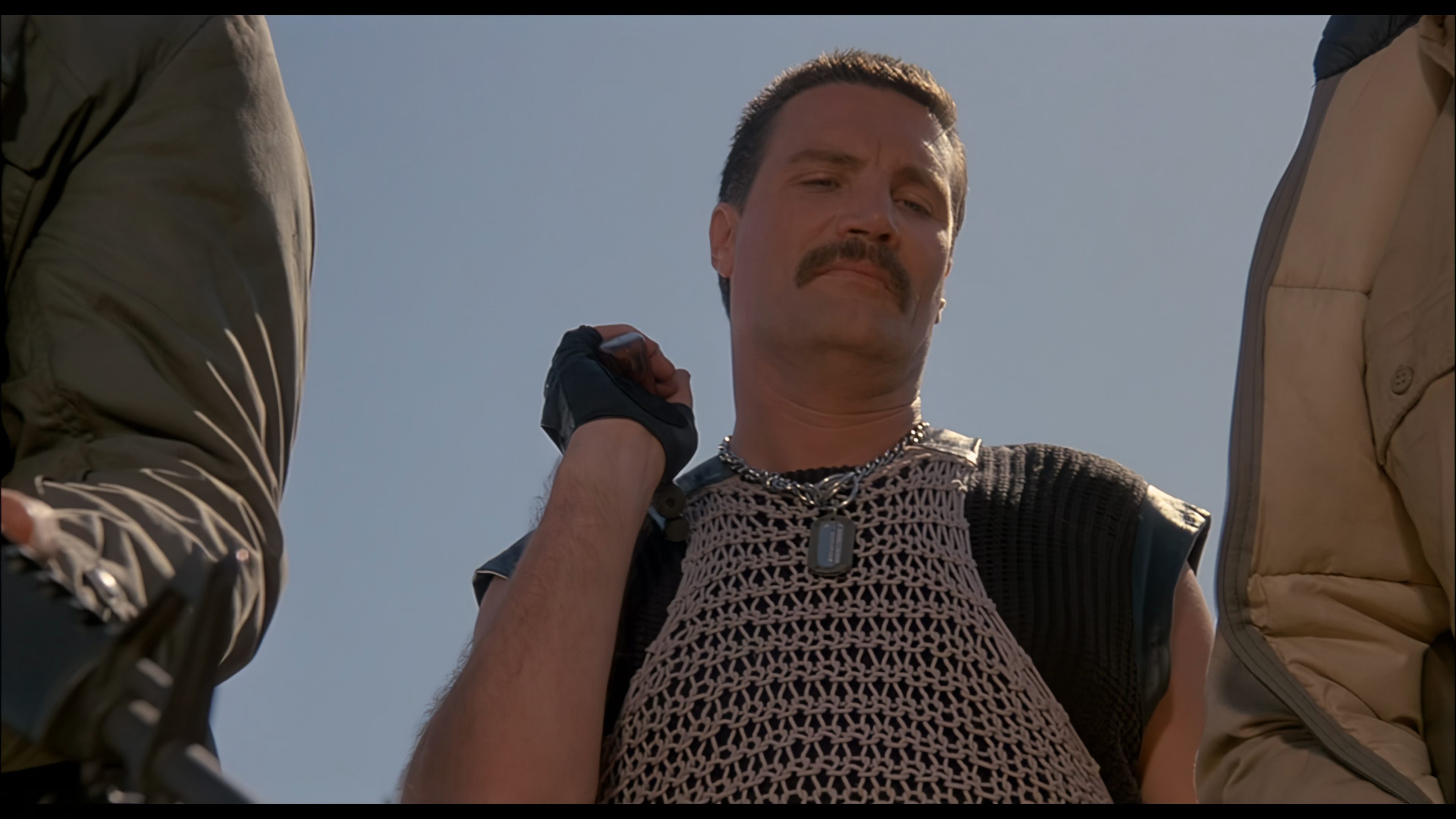 Commando - Коммандос 1985 4К.mkv_20231005_102359.487.png