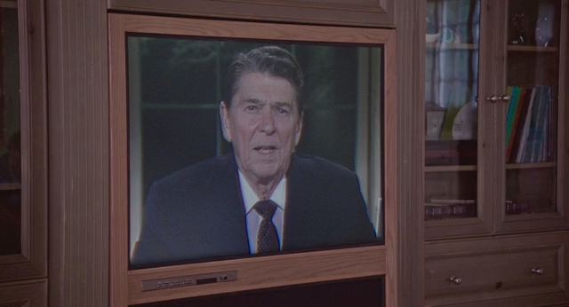 American.Made.(2017).D.rus.HDRip.mp4_snapshot_01.33.45_[2023.10.10_11.45.09].png