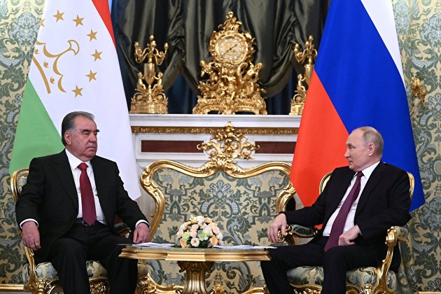 Путин заявил о готовности развивать геологоразведку с Таджикистаном