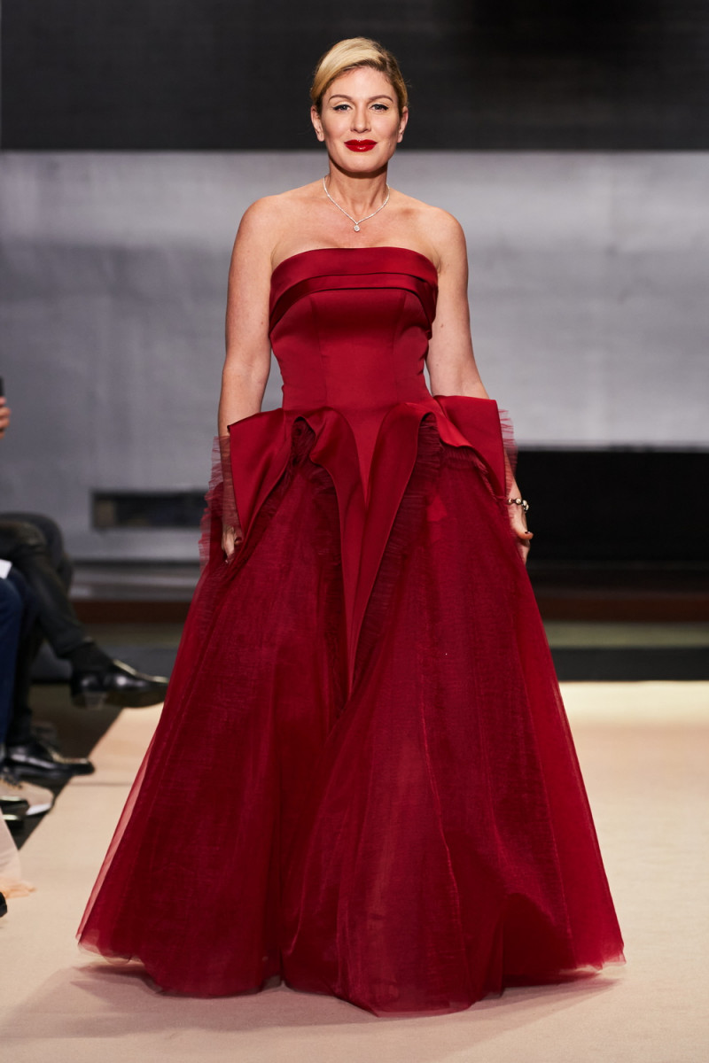 christophe_guillarme_pfw_fw22_21_e22r8-n6l_20231116_1160720904.jpg