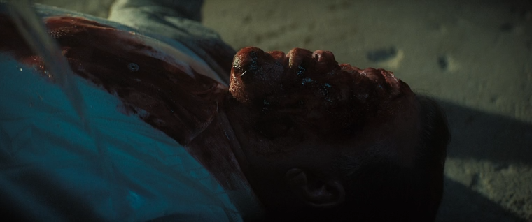 The.Many.Saints.of.Newark.2021.HDRip-AVC.ExKinoRay.mkv_snapshot_00.32.57.977.png