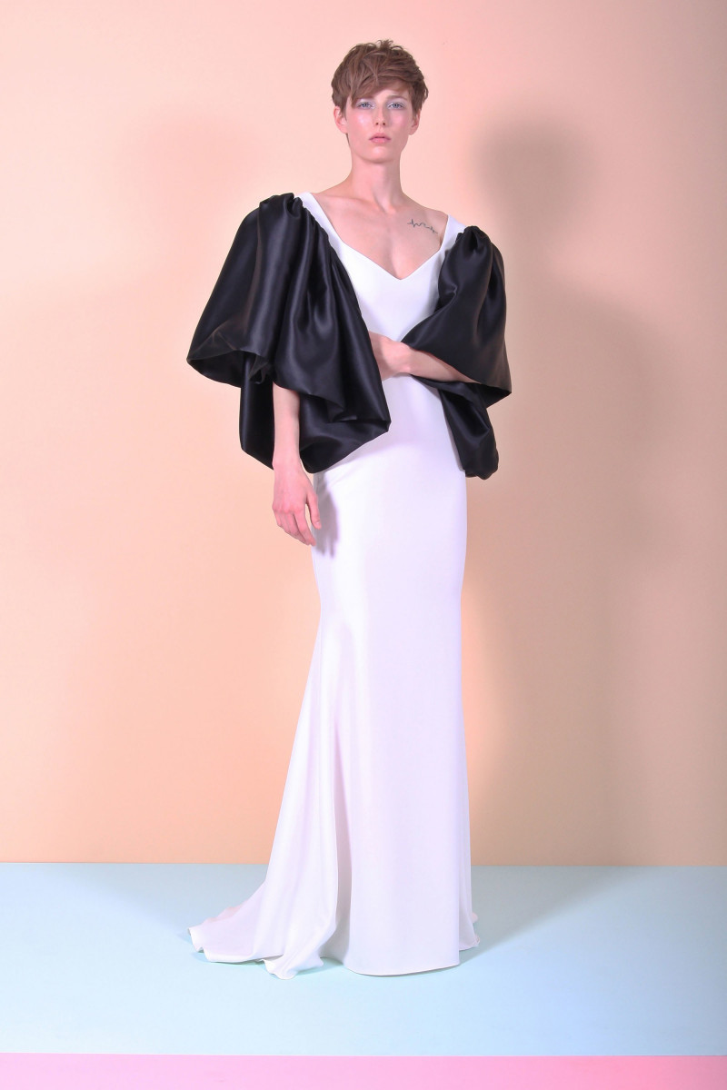 07-christian-siriano-resort-2018.jpg