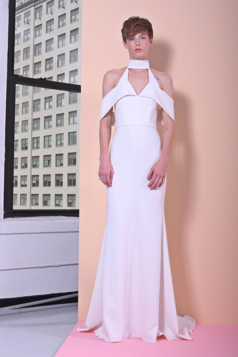 10-christian-siriano-resort-2018.jpg