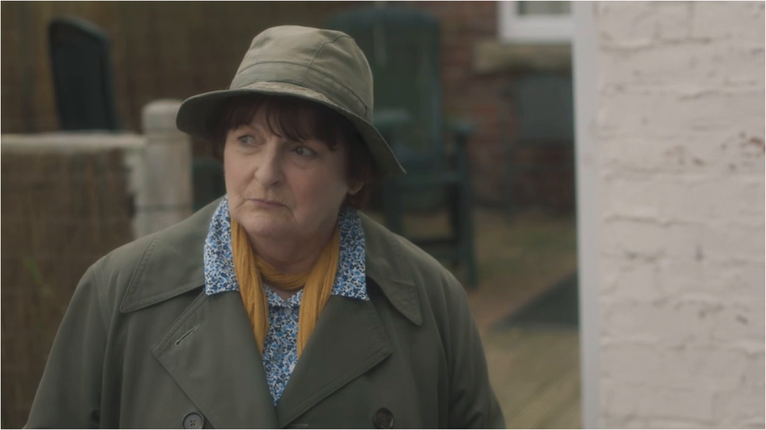 Vera S13 And 2023 Christmas Special [720p] WEB-DL (x265) 239b2b82106fa1f1d42c9554d0f5c4d3