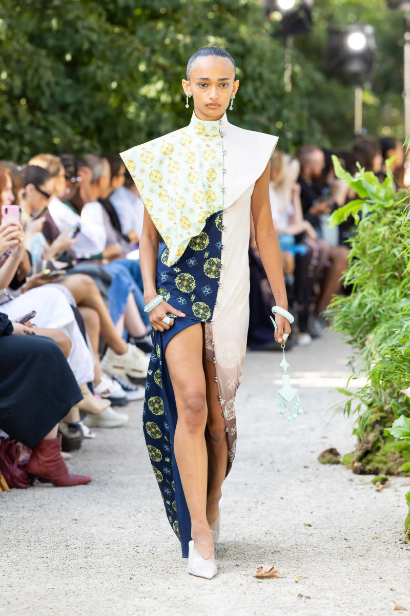 00048-mithridate-spring-2024-ready-to-wear-credit-brand-spon.JPG.webp